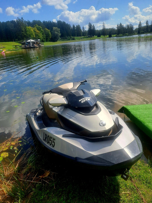 Water motorcycle rental